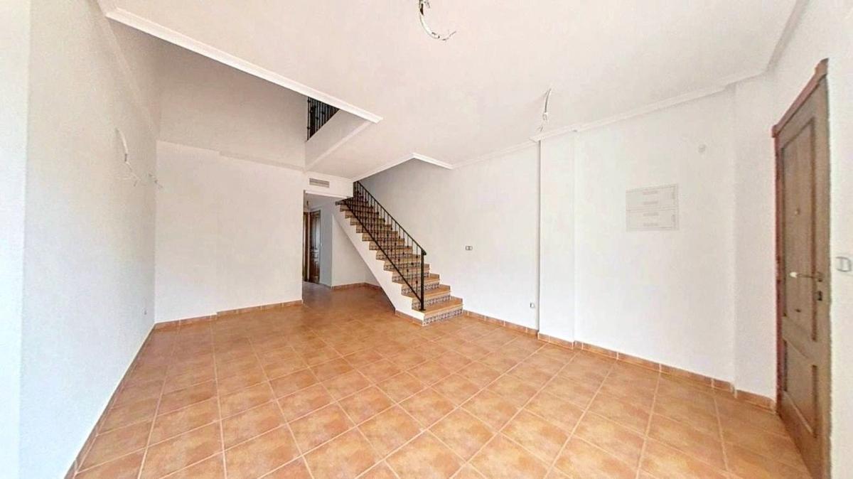Propiedades en venta y alquiler en España photo 5