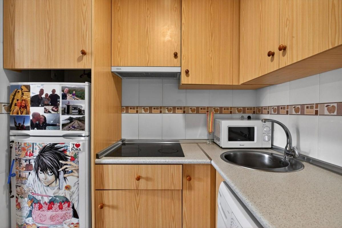 Sale of apartment in Piso en Calle Santa Trinidad, El Molino, Torrevieja, Torrevieja
 photo 3