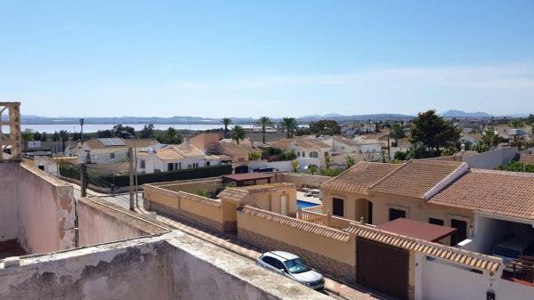 Casa o chalet independiente en Calle Alange, La Siesta - El Salado - Torreta, Torrevieja photo 1