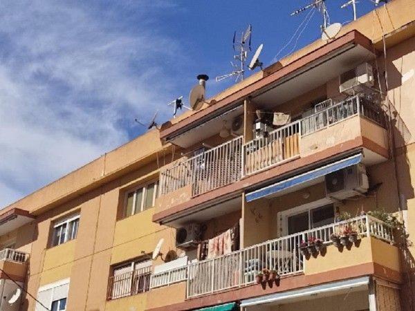Sale of flat in Piso en Calle Torresal, El Molino, Torrevieja, Torrevieja
 photo 2