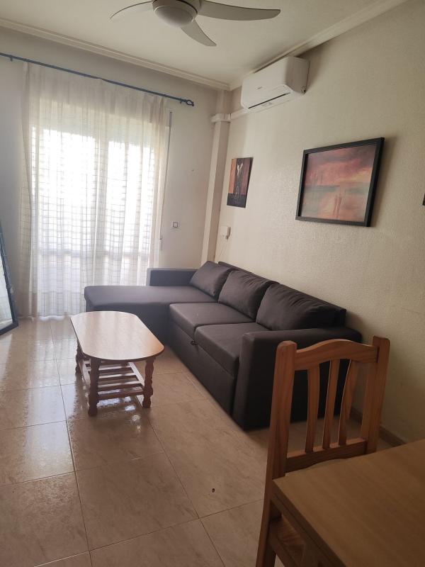 Sale of studio in Estudio en Calle Bazan, 30, Centro - Muelle Pesquero, Torrevieja, Torrevieja photo 2