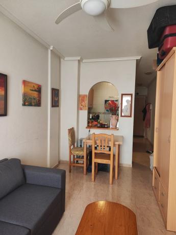 Studio for sale on Estudio en Calle Bazan, 30, Centro - Muelle Pesquero, Torrevieja, Torrevieja photo 3