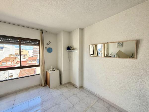 Estudio en venta en Estudio en Calle San Pascual, Puerto Deportivo, Torrevieja, Torrevieja photo 1