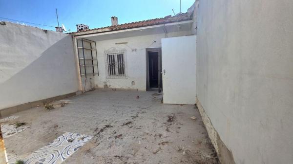 Chalet adosado en Calle de las Dalias, La Siesta - El Salado - Torreta, Torrevieja photo 4