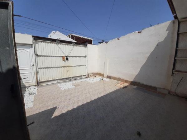 Chalet adosado en Calle José Martínez Ruiz Azorín, 48 Ac, Centro - Muelle Pesquero, Torrevieja photo 2