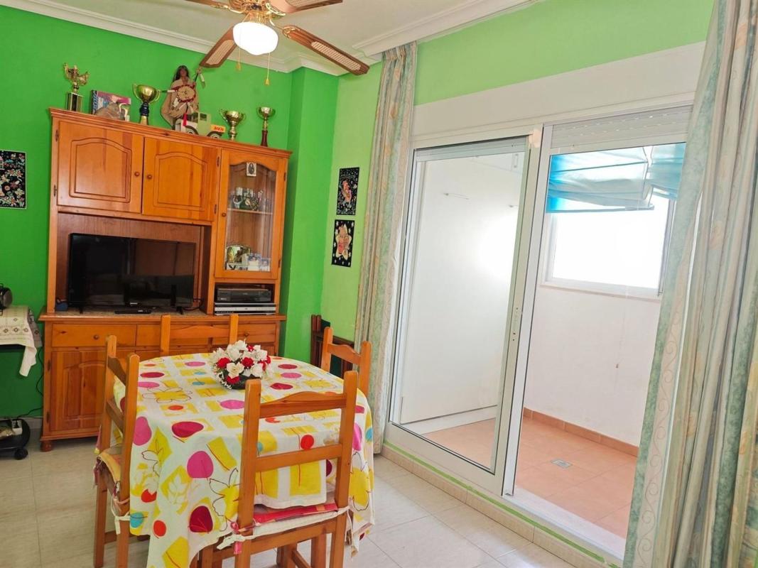 Sprzedaż niezależnego domku jednorodzinnego w Casa o chalet en Calle Joaquín Chapaprieta, Centro - Muelle Pesquero, Torrevieja, Torrevieja photo 3