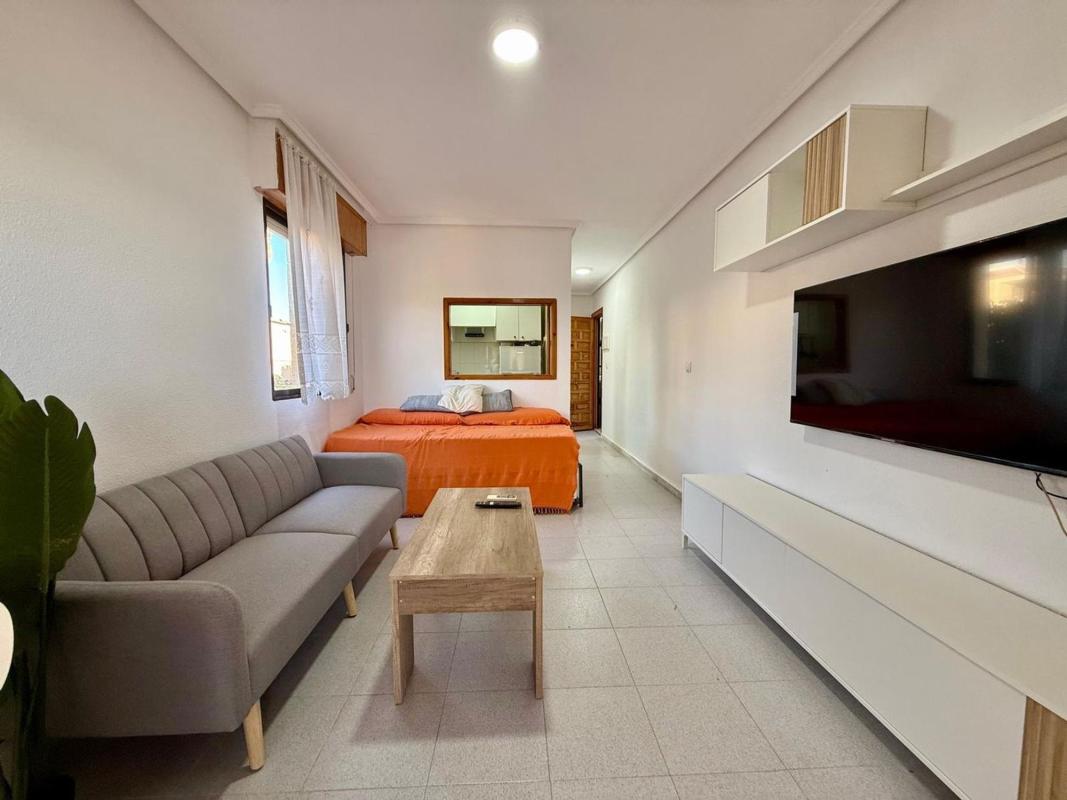 Venta de estudio en Estudio en La Siesta - El Salado - Torreta, Torrevieja, Torrevieja photo 5
