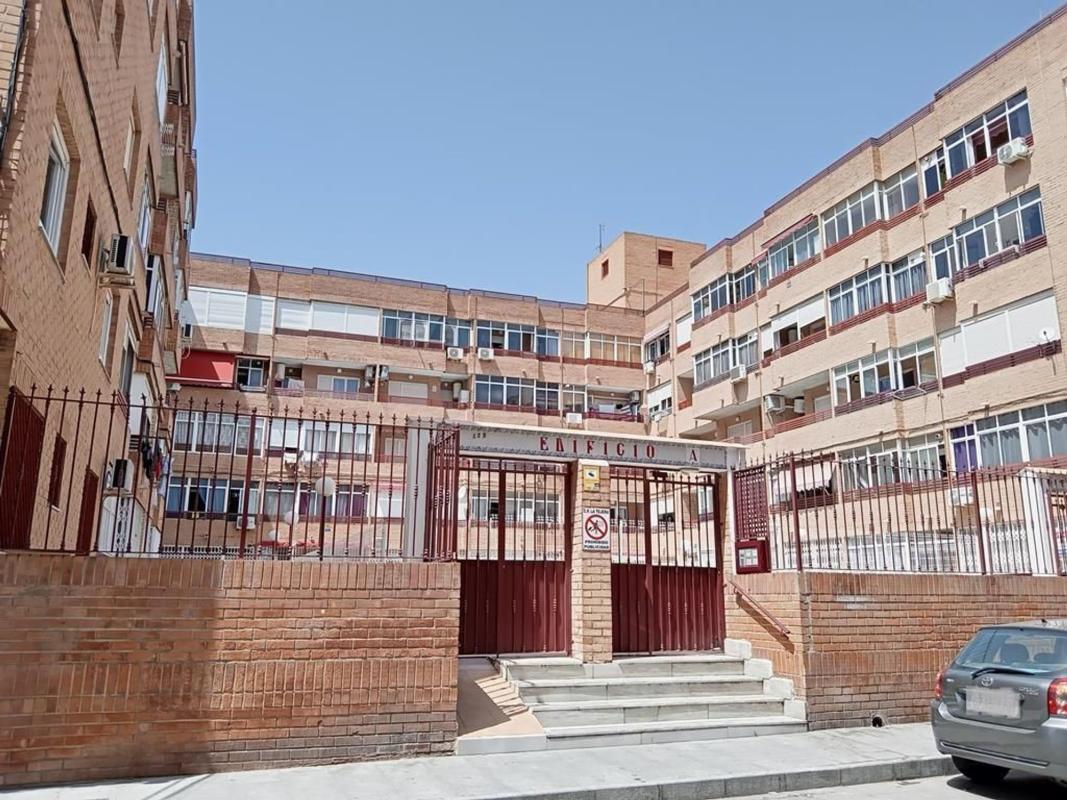 Venta de estudio en Estudio en Calle San Julián, Parque de las Naciones, Torrevieja, Torrevieja photo 1
