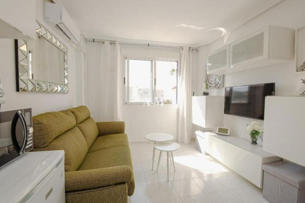 Estudio en venta en Estudio en Torreblanca, Torrevieja, Torrevieja photo 1
