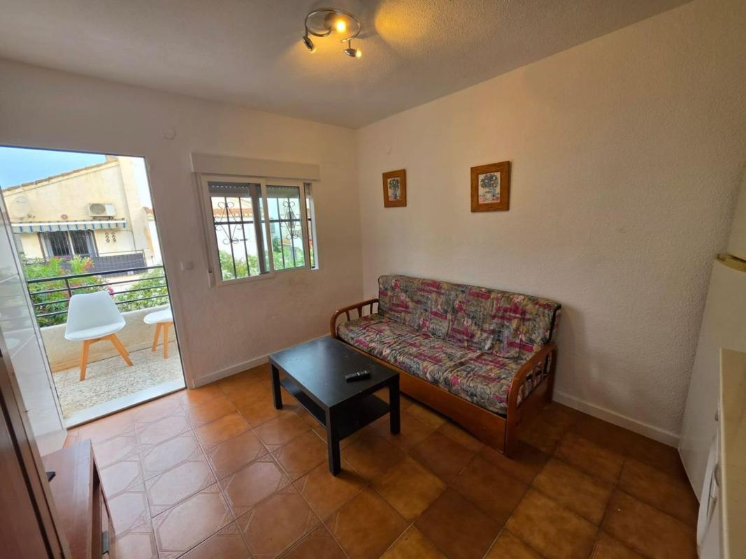 Sale of apartment in Piso en Calle Los Emilios, 49, Nueva Torrevieja, Torrevieja, Torrevieja
photo 1