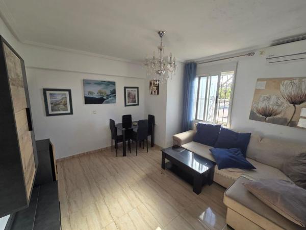 Casa o chalet independiente en Calle Luna, 397, La Siesta - El Salado - Torreta, Torrevieja photo 2