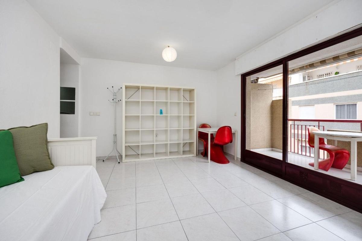 Venta de estudio en Estudio en Calle la Barraca, 3, Avenida Habaneras - Curva de Palangre, Torrevieja, Torrevieja photo 2