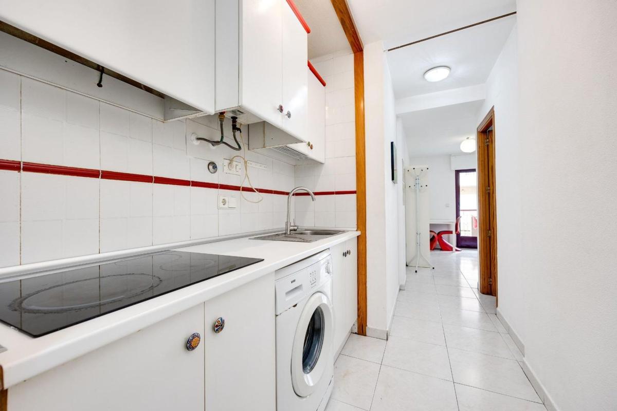Venta de estudio en Estudio en Calle la Barraca, 3, Avenida Habaneras - Curva de Palangre, Torrevieja, Torrevieja photo 5