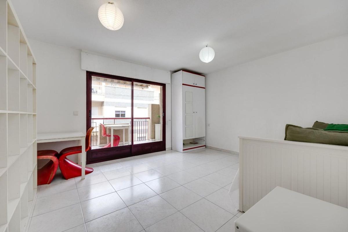 Venta de estudio en Estudio en Calle la Barraca s/n, Avenida Habaneras - Curva de Palangre, Torrevieja, Torrevieja photo 2
