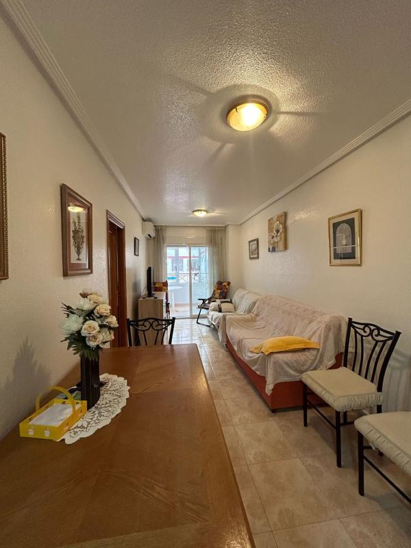 Sale of apartment in Piso en Ronda Cesar Canovas Girada, 8, Parque de las Naciones, Torrevieja, Torrevieja
photo 4