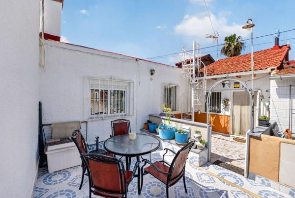 Casa de pueblo en La Siesta - El Salado - Torreta, Torrevieja photo 1