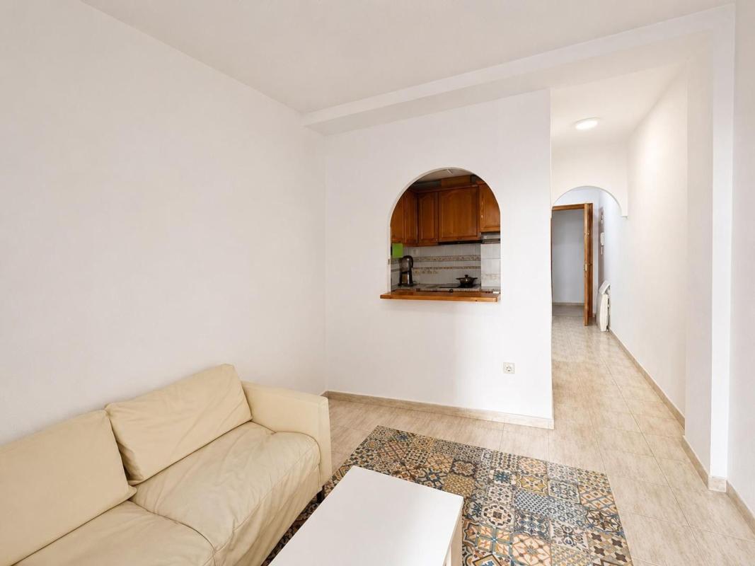 Sale of apartment in Piso en Avenida Habaneras - Curva de Palangre, Torrevieja, Torrevieja
photo 3