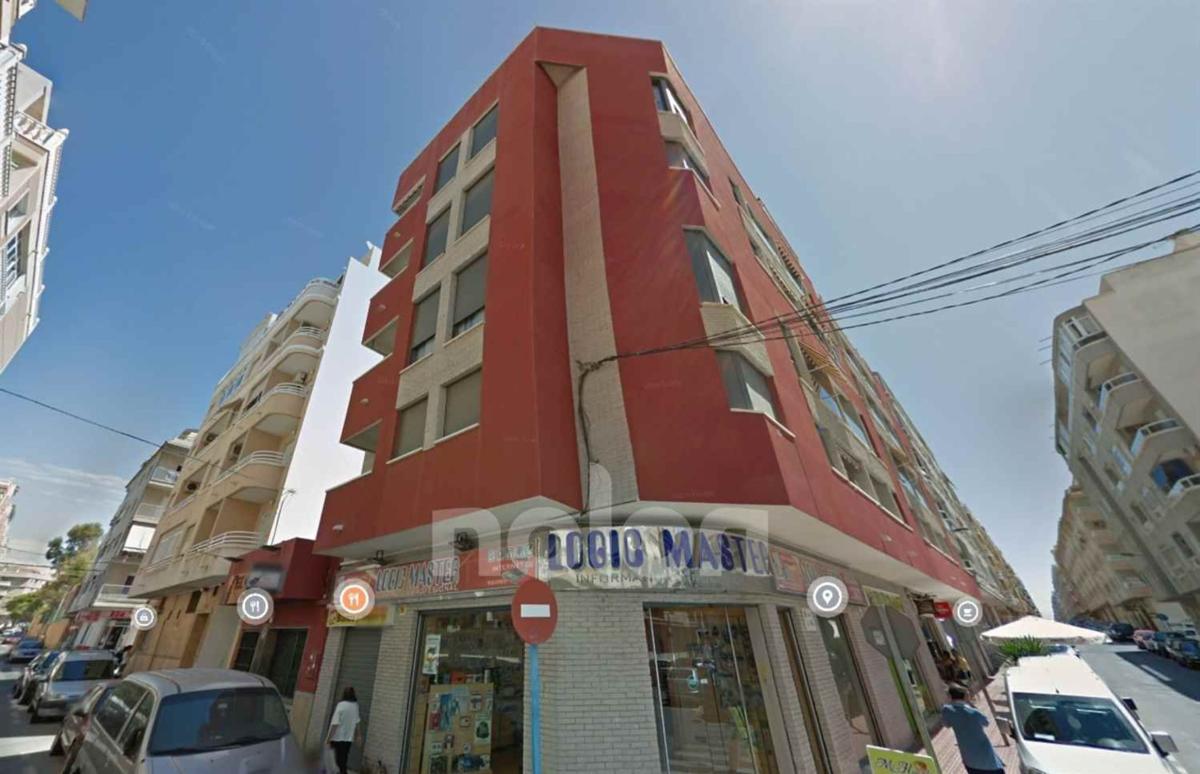 Sale of apartment in Piso en Calle la Loma, Avenida Habaneras - Curva de Palangre, Torrevieja, Torrevieja
photo 3