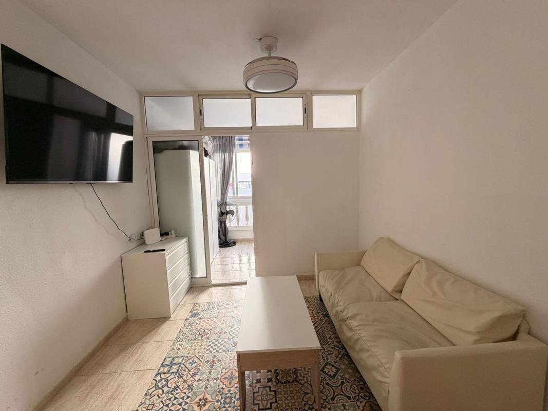 Продажа квартиры на Piso en Calle los Gases, Avenida Habaneras - Curva de Palangre, Torrevieja, Торревьеха
photo 1