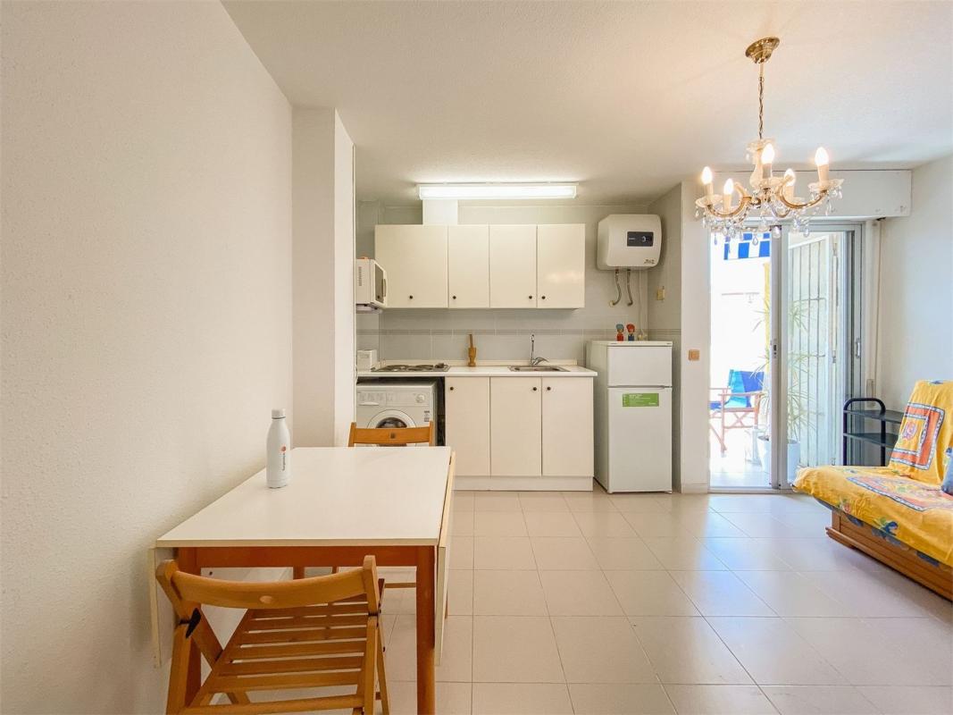 Sale of apartment in Piso en Avenida del Mediterráneo, Gaspar Perrelló, Torrevieja, Torrevieja
photo 5