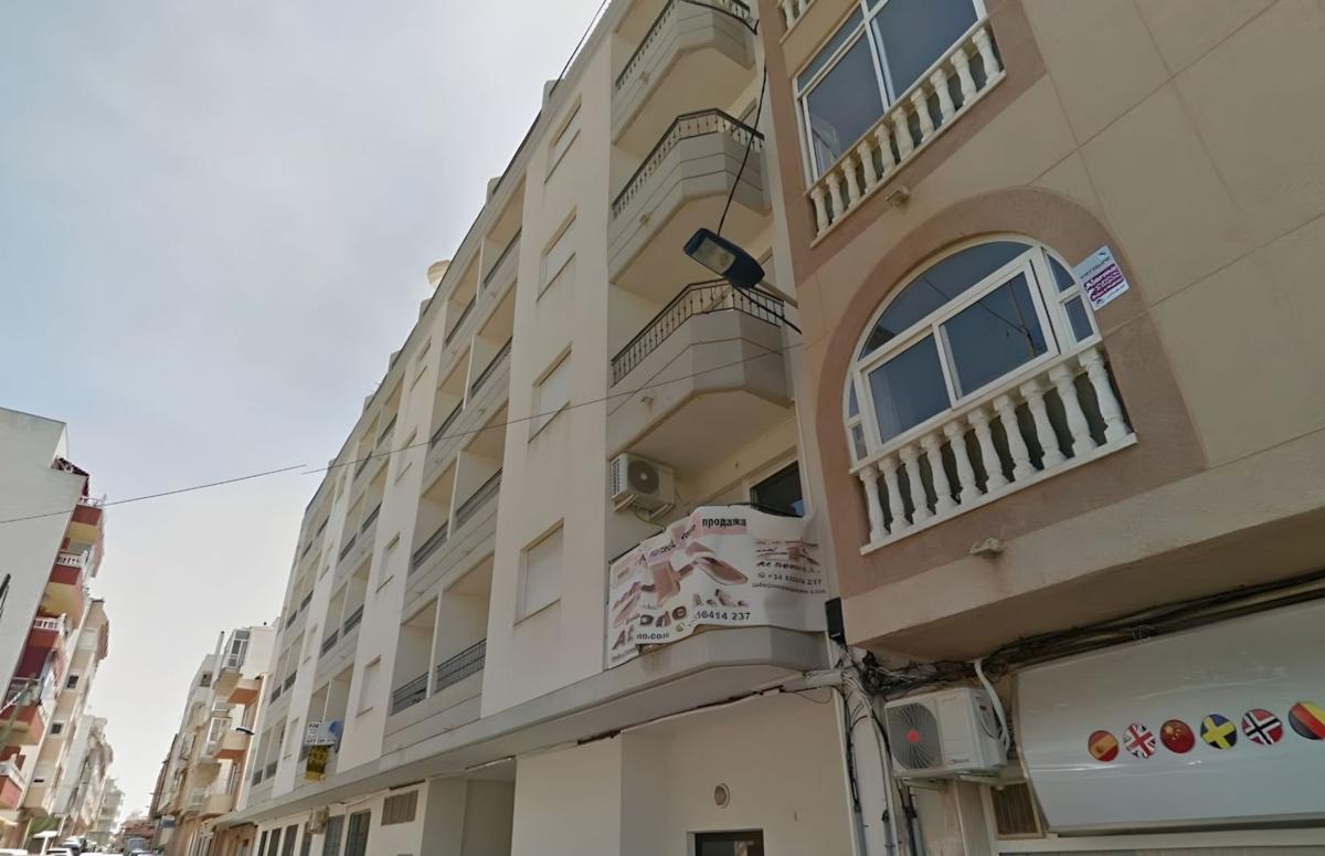 Sale of apartment in Piso en Calle Santa Trinidad, El Molino, Torrevieja, Torrevieja
photo 1