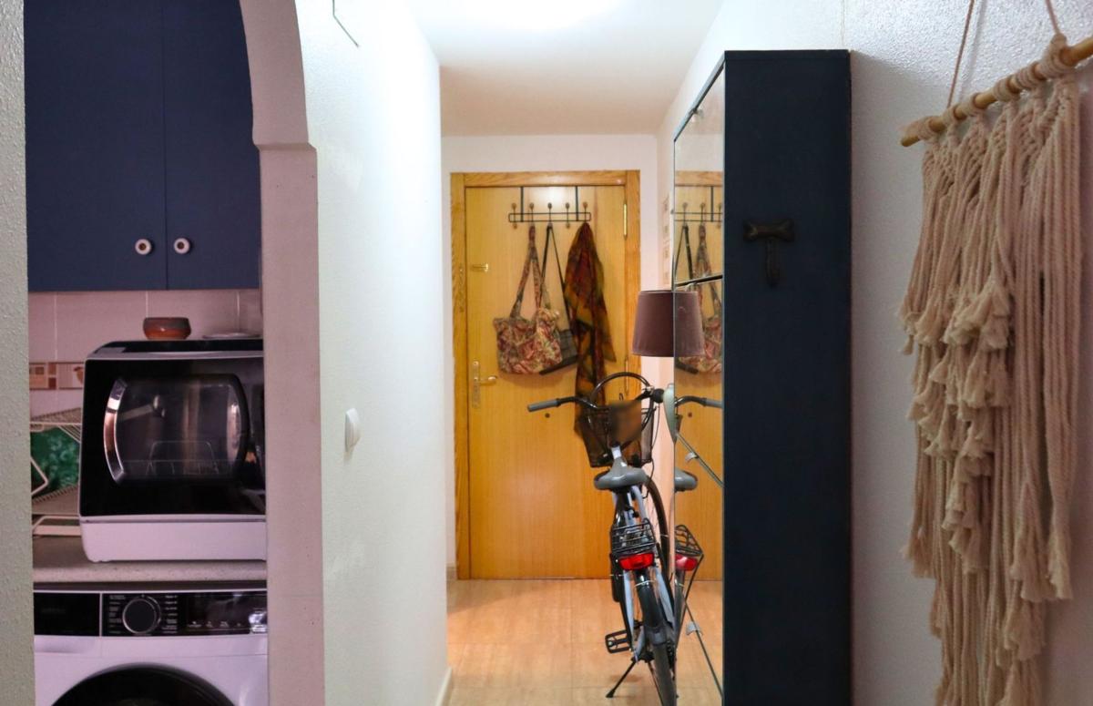 Sale of apartment in Piso en Calle Santa Trinidad, El Molino, Torrevieja, Torrevieja
photo 3