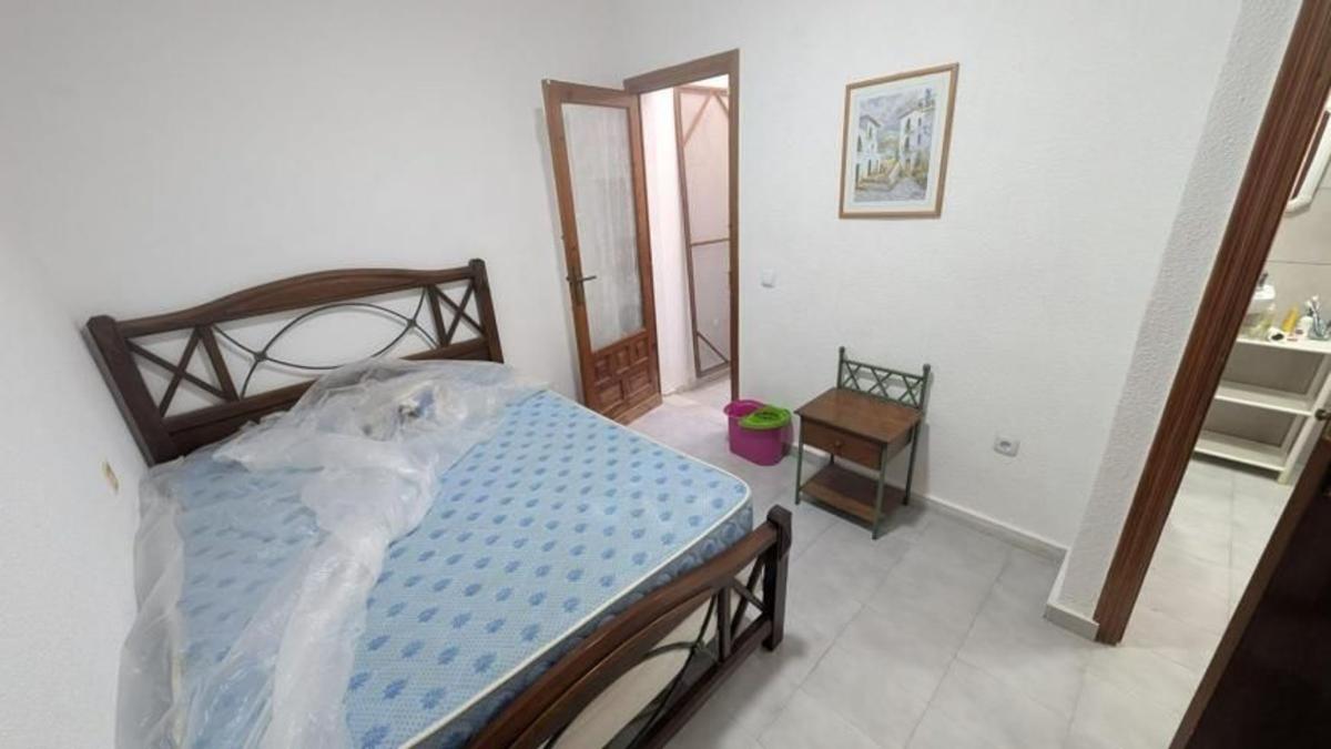 Продажа квартиры на Piso en Avenida Deva, La Siesta - El Salado - Torreta, Torrevieja, Торревьеха
 photo 4