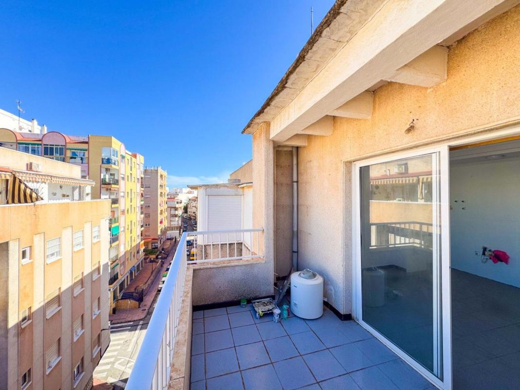 Продажа пентхауса на  Ático en Avenida Habaneras - Curva de Palangre, Torrevieja, Торревьеха photo 2