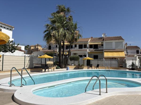 Продажа квартиры на Piso en Calle Argonautas, Aguas Nuevas, Torrevieja, Торревьеха
photo 1