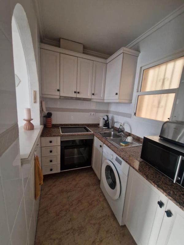 Продажа квартиры на Piso en Calle Maestro Francisco Casanovas, 8, Antonio Machado, Torrevieja, Торревьеха
photo 3