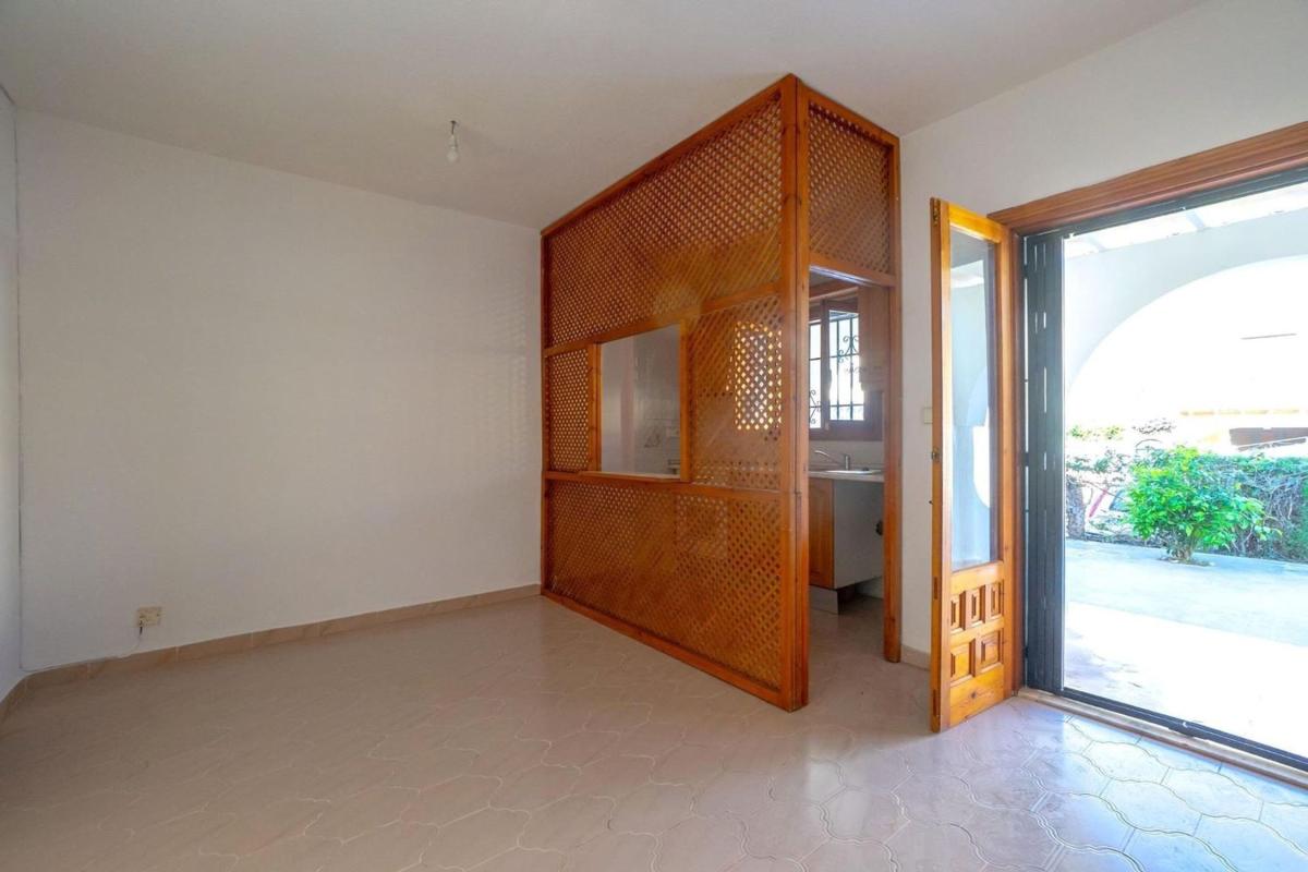 Properties for sale and rent in Spain photo 4