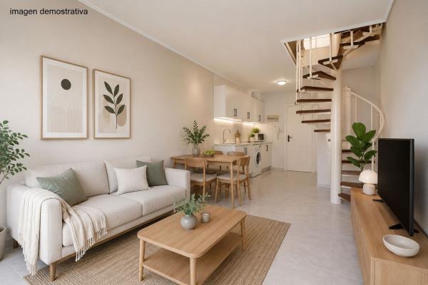Penthouse for sale at Ático en Calle San Pascual, 279, Avenida Habaneras - Curva de Palangre, Torrevieja, Torrevieja thumbnail 2
