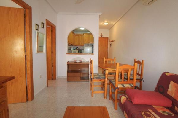 Sale of flat in Piso en Calle Goleta, 46, Avenida Habaneras - Curva de Palangre, Torrevieja, Torrevieja
 photo 4