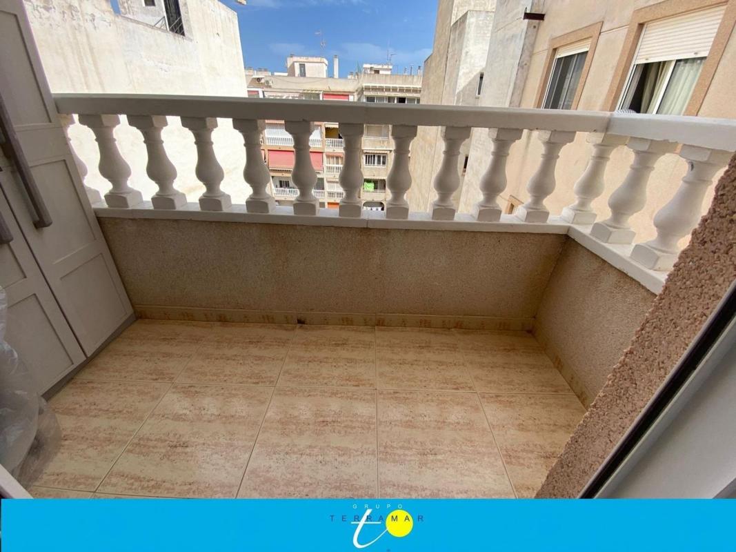 Venta de ático en  Ático en Calle Beniajan, 10, El Acequión, Torrevieja, Torrevieja photo 4