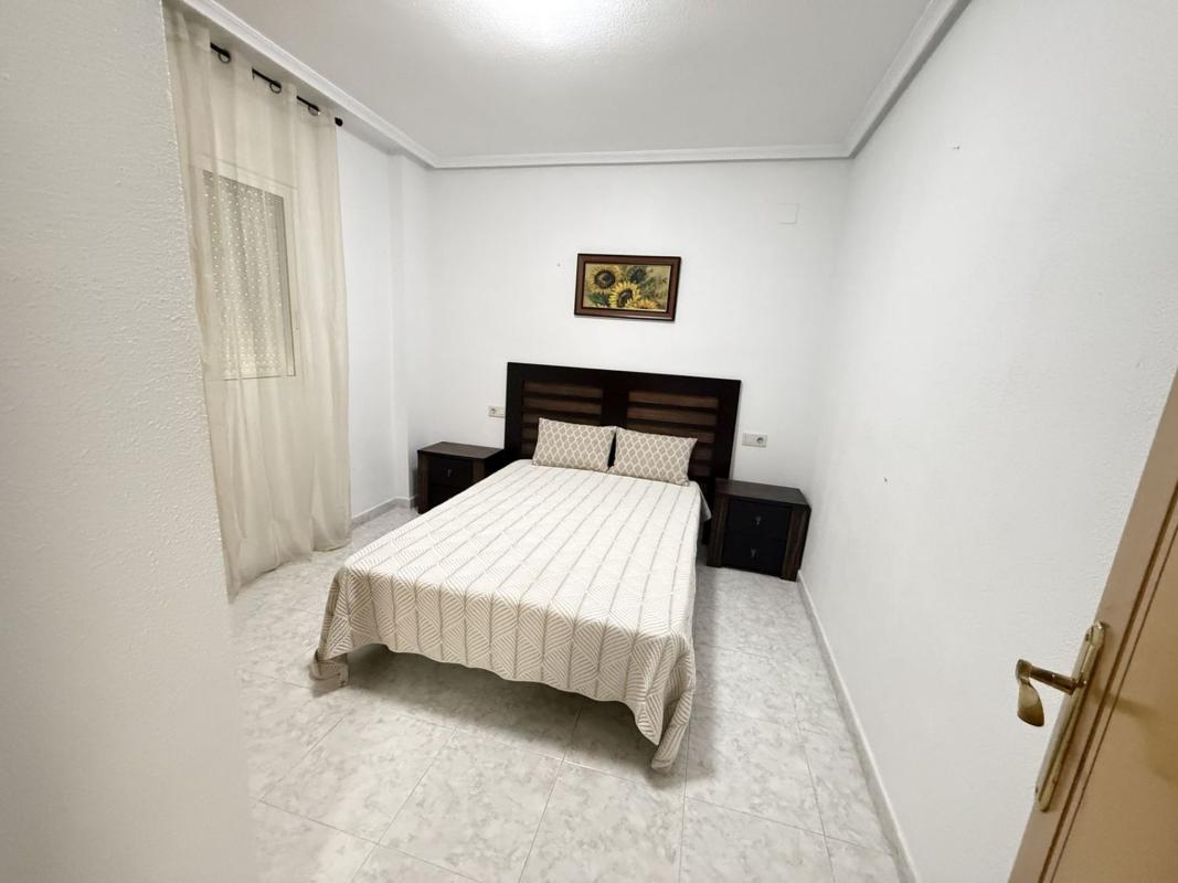 Продажа квартиры на Piso en Calle Bella Antonia, 4, Antonio Machado, Torrevieja, Торревьеха
 photo 3