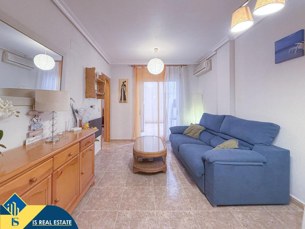 Venta de piso en Piso en Calle la Loma, Avenida Habaneras - Curva de Palangre, Torrevieja, Torrevieja
photo 5