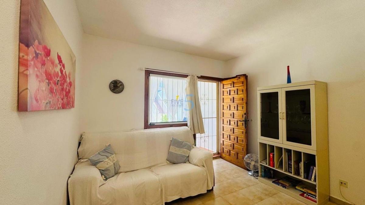Venta de piso en Piso en Los Balcones - Los Altos del Edén, Torrevieja, Torrevieja
photo 3
