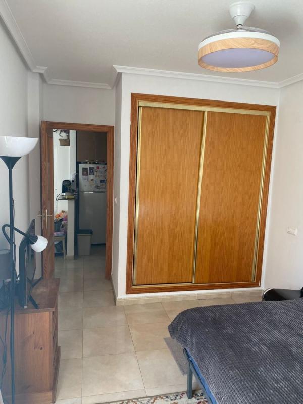 Продажа квартиры на Piso en Calle Joaquín Chapaprieta, 105, Centro - Muelle Pesquero, Torrevieja, Торревьеха
photo 4