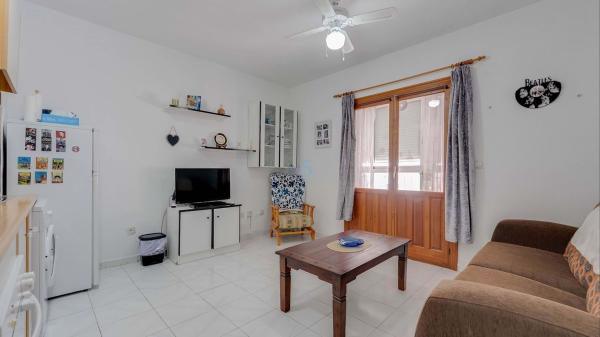 Sale of flat in Piso en Avenida Habaneras - Curva de Palangre, Torrevieja, Torrevieja
 photo 3