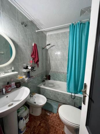 Sale of flat in Piso en Calle los Gases, 8, Avenida Habaneras - Curva de Palangre, Torrevieja, Torrevieja
 photo 4