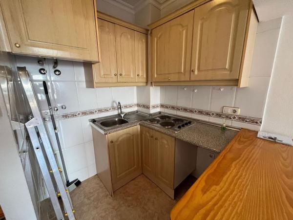 Venta de piso en Piso en El Molino, Torrevieja, Torrevieja
thumbnail 2