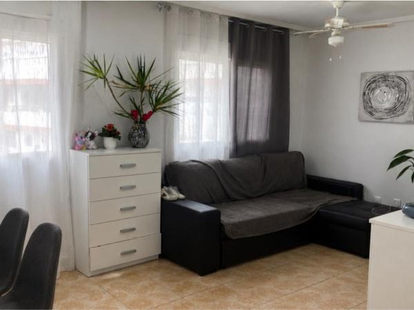 Venta de piso en Piso en Parque de las Naciones, Torrevieja, Torrevieja
photo 1