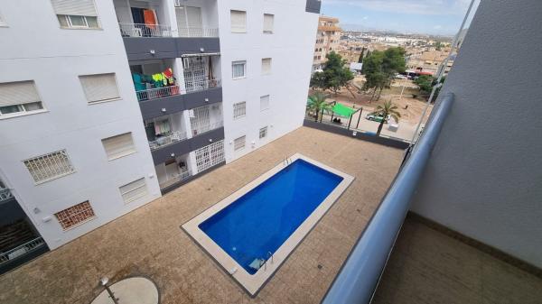 Sale of flat in Piso en Calle San Emigdio, 31, El Molino, Torrevieja, Torrevieja
photo 1