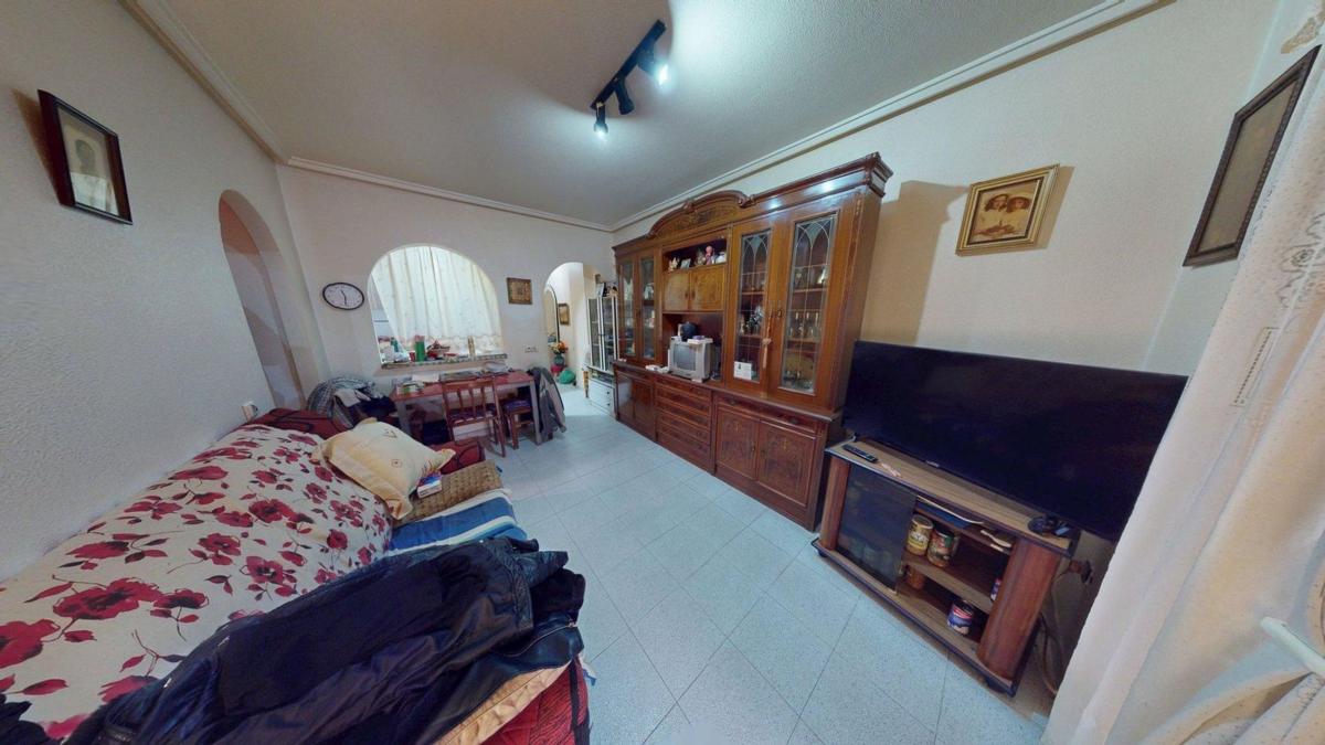 Venta de piso en Piso en Calle Urbano Arregui, 17, El Acequión, Torrevieja, Torrevieja
photo 2