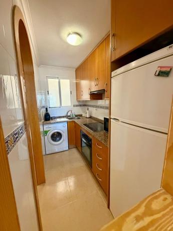 Venta de piso en Piso en Calle Bazan, 53, El Molino, Torrevieja, Torrevieja
photo 1