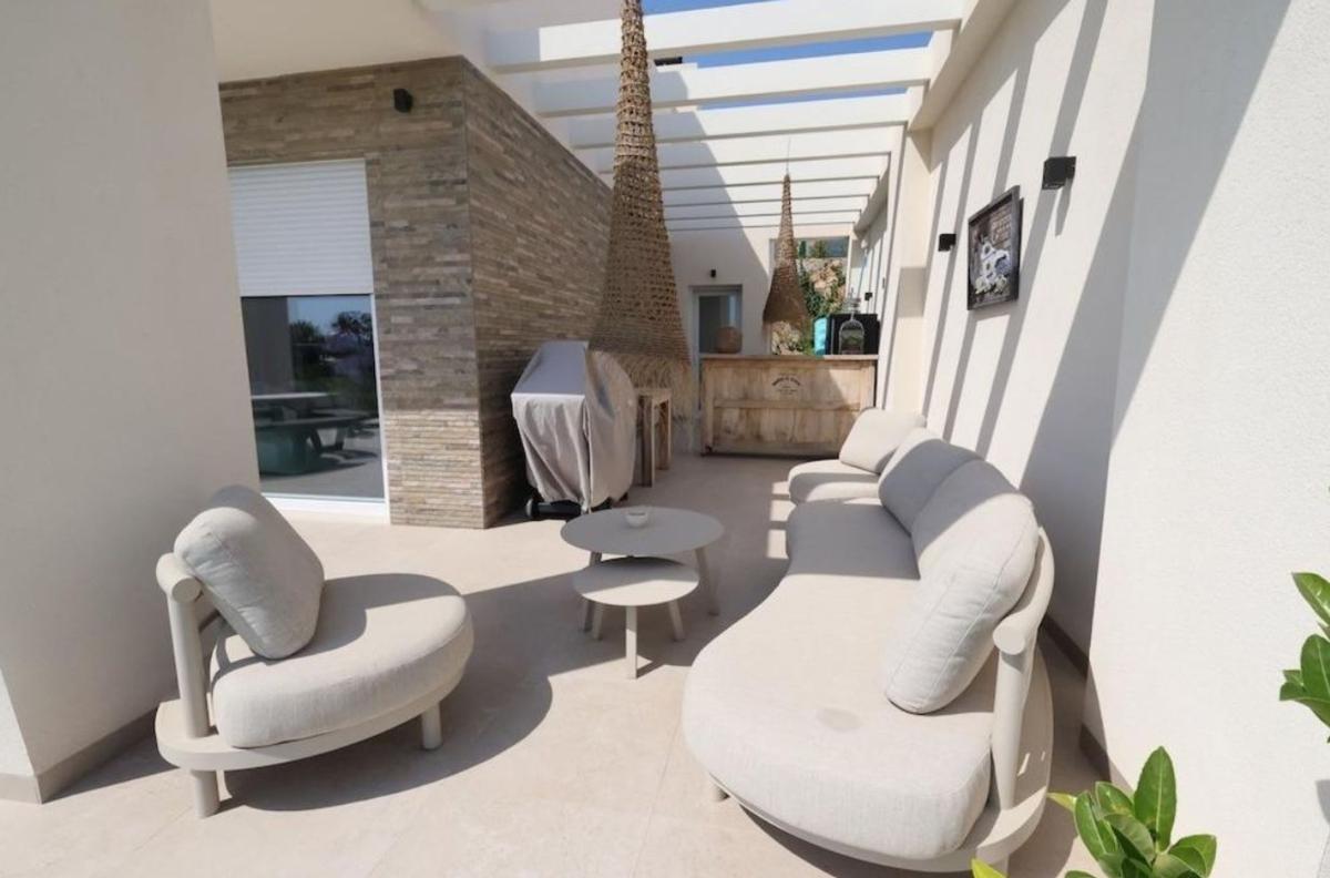 Properties for sale and rent in Spain photo 1