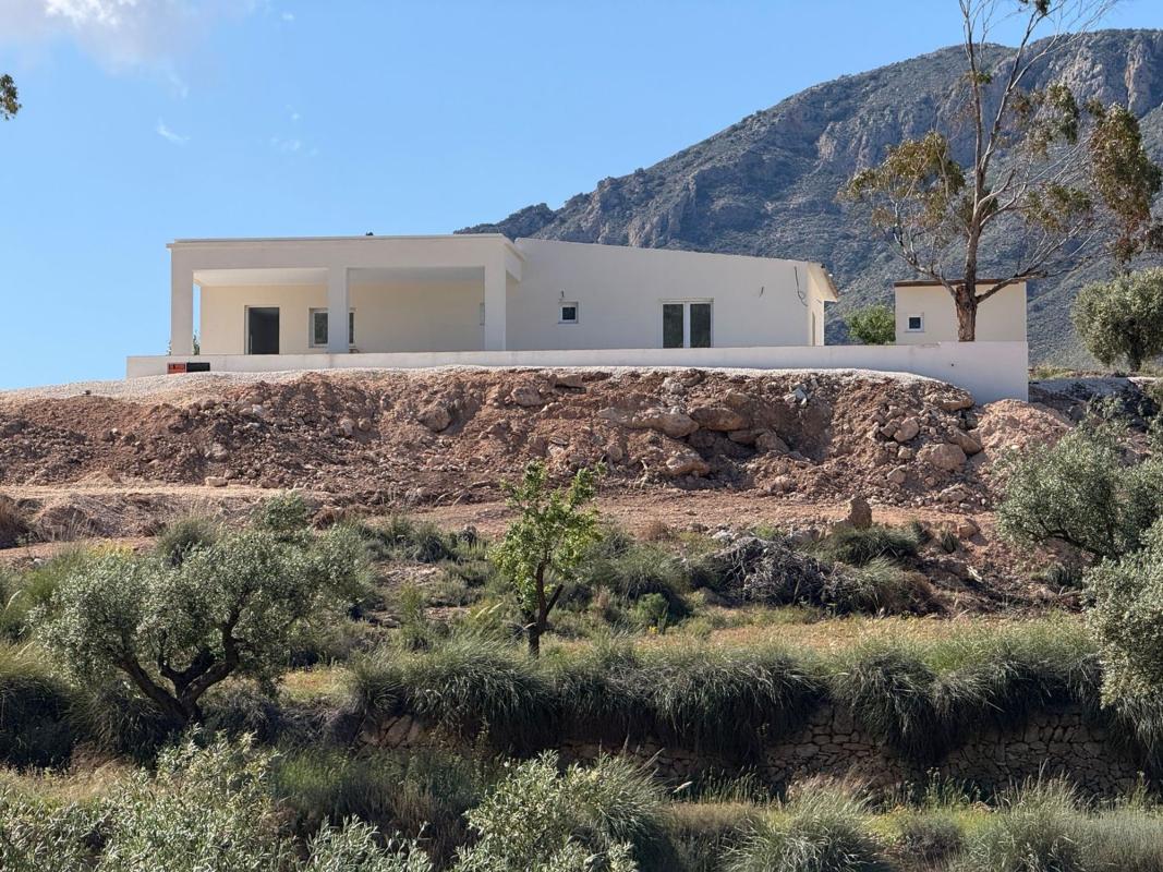 Properties for sale and rent in Spain photo 1