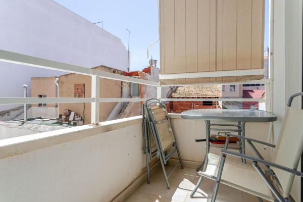 Sale of flat in Piso en Calle Joaquín Chapaprieta, El Molino, Torrevieja, Torrevieja
thumbnail 2