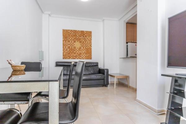 Sale of flat in Piso en Calle Joaquín Chapaprieta, El Molino, Torrevieja, Torrevieja
 photo 4