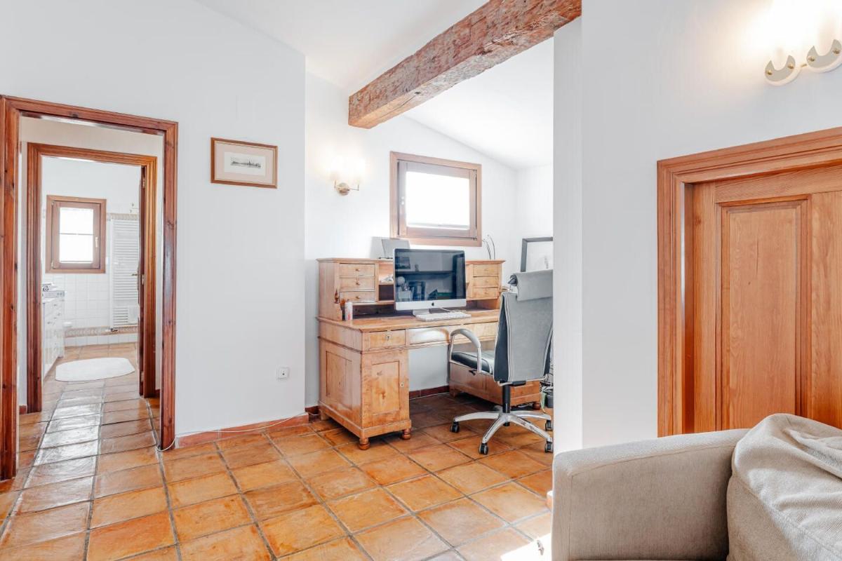 Properties for sale and rent in Spain photo 5